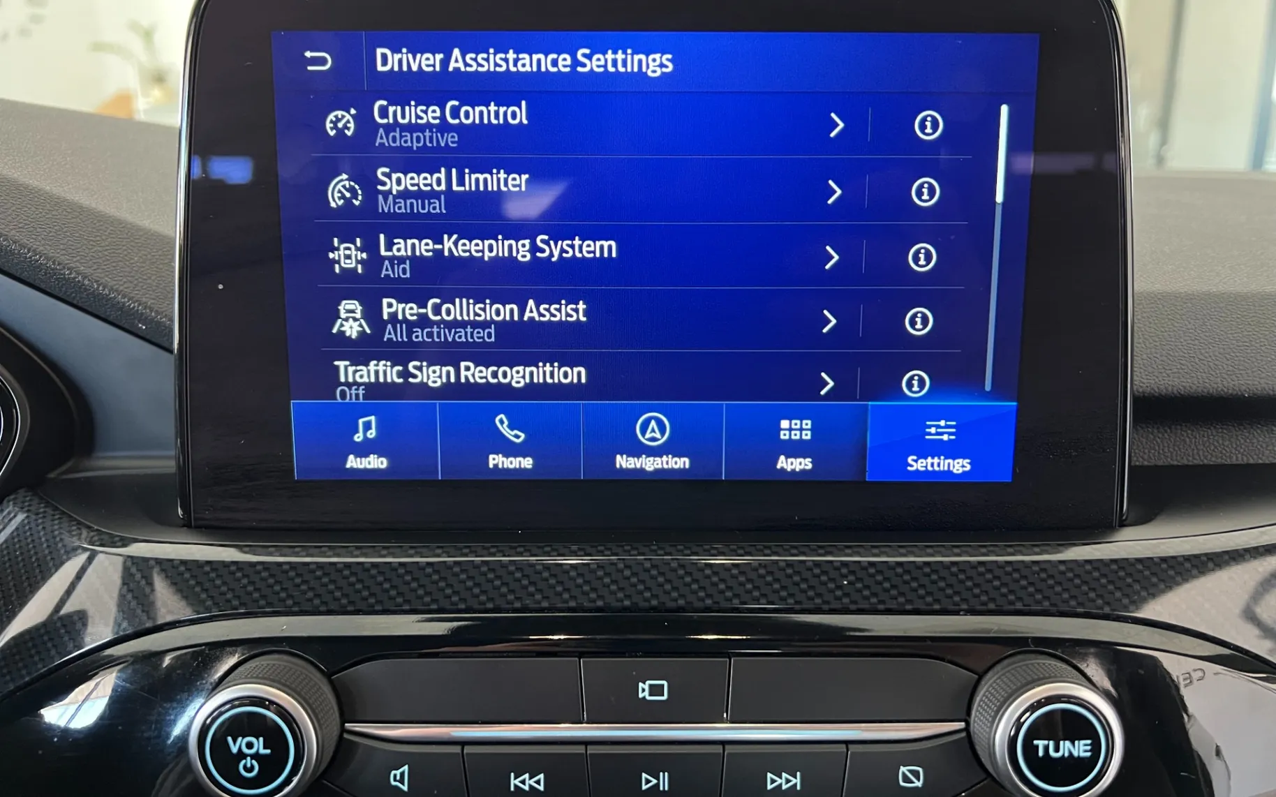 Zunanja slika - Ford Kuga - ST-LINE 2.5 Duratec Hybrid 140kW FHEV - 17
