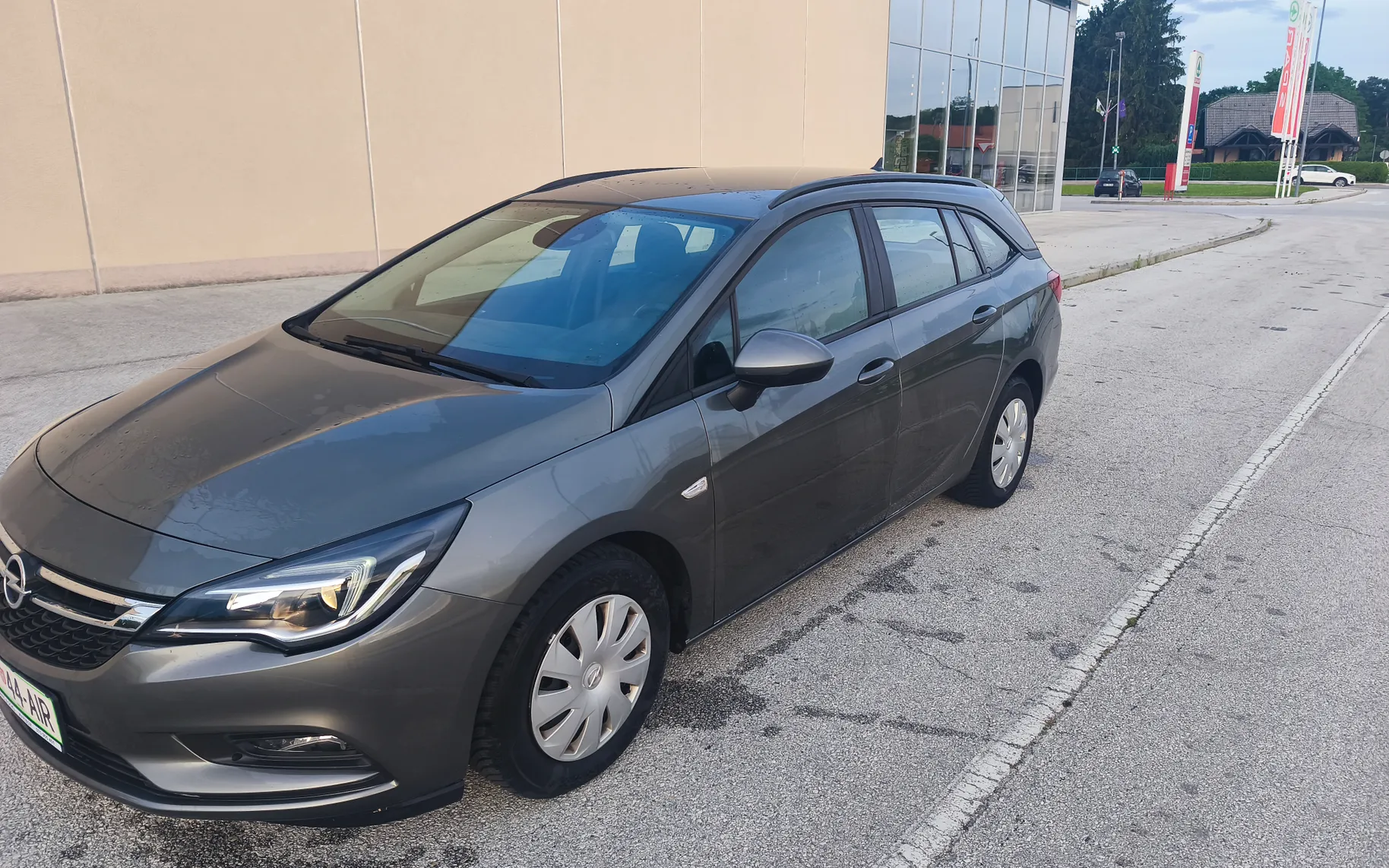 Zunanja slika - Opel Astra - 1,6 CDTI Enjoy - 2