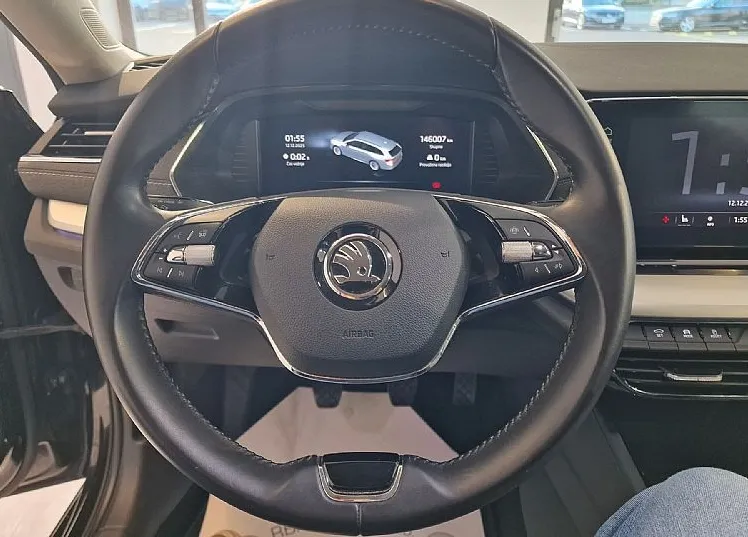 Zunanja slika - Škoda Octavia - 2.0 TDI First Edition - 10