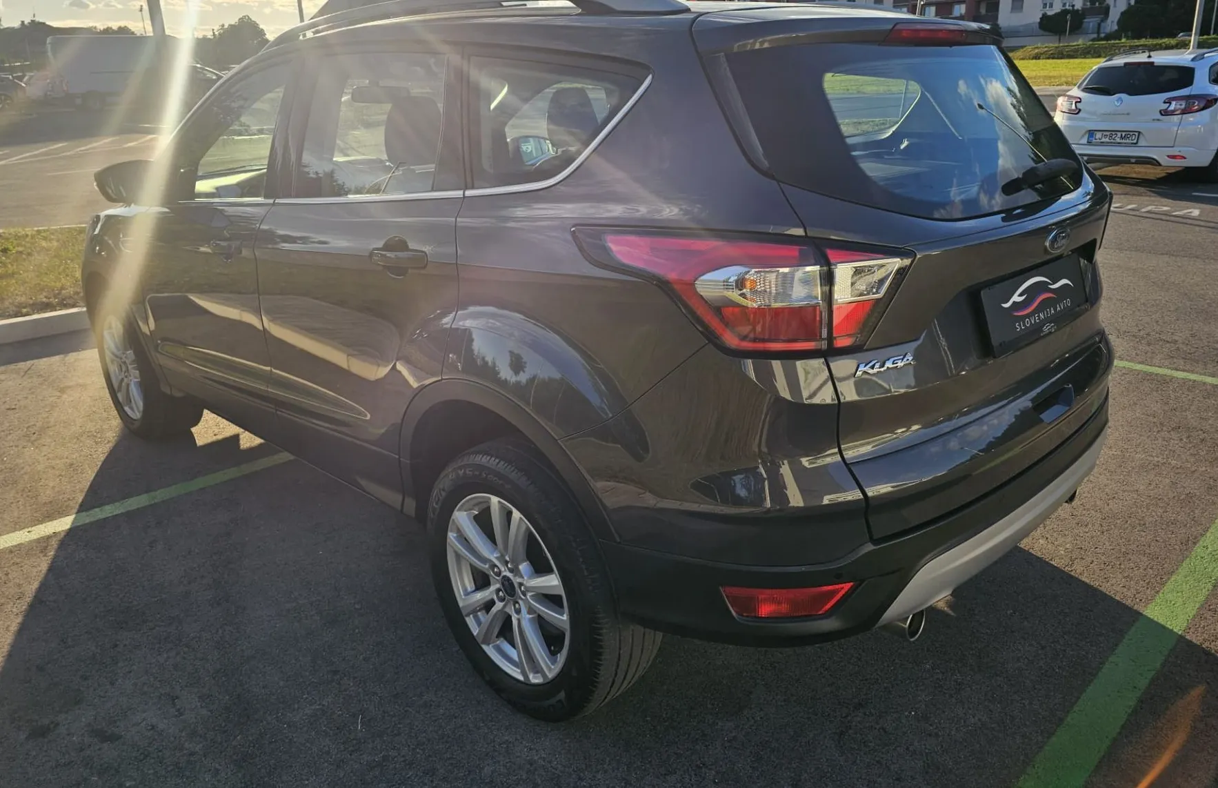 Zunanja slika - Ford Kuga - Style 2.0 TDCi Powershift|LED|ALU|AVklima|NAViIPDC - 6