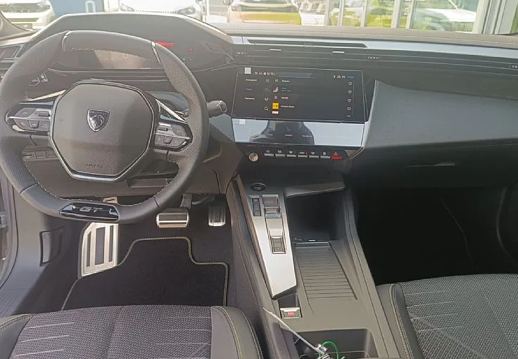 Zunanja slika - Peugeot 408 - GT HIBRID 145 €6.4-PRENOVLJEN MODEL-KAMERA 360 - 10