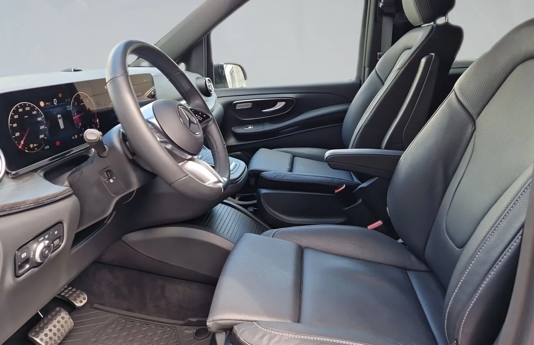 Zunanja slika - Mercedes-Benz V-Razred - V 300 d 4MATIC dolgi Avt. - 7