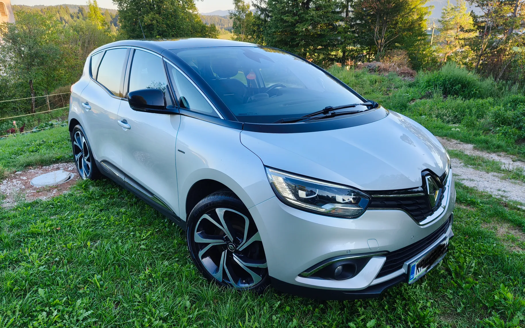 Zunanja slika - Renault Scénic - dCi 110 Energy Edition One - 1