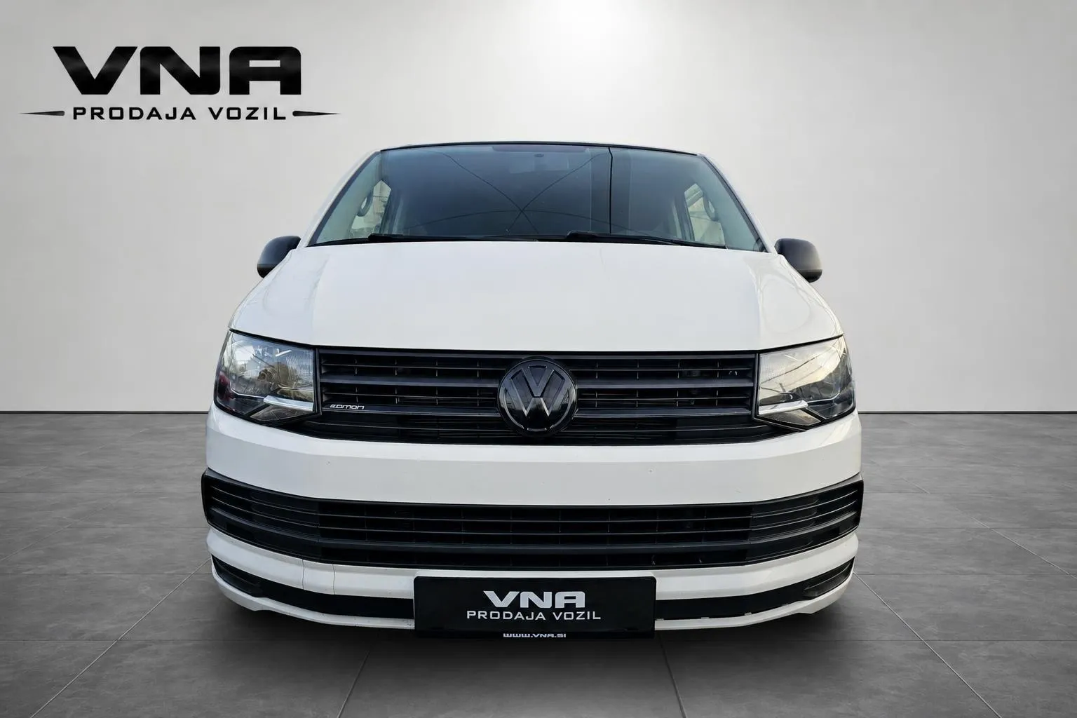 Zunanja slika - Volkswagen Multivan - 2.0 TDI DMR Comfortline - 2
