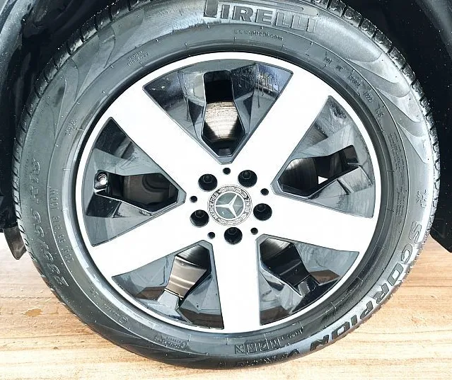 Zunanja slika - Mercedes-Benz GLB-Razred - 220d  AVT 190PS -KOT NOV -AVT.PRTL.- ZELO LEP - - 3