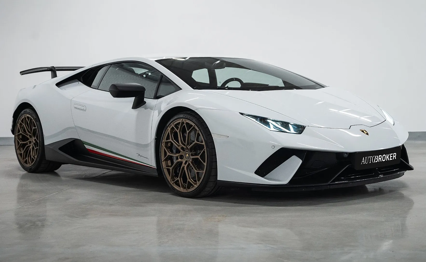 Zunanja slika - Lamborghini Huracan - Performante - 3