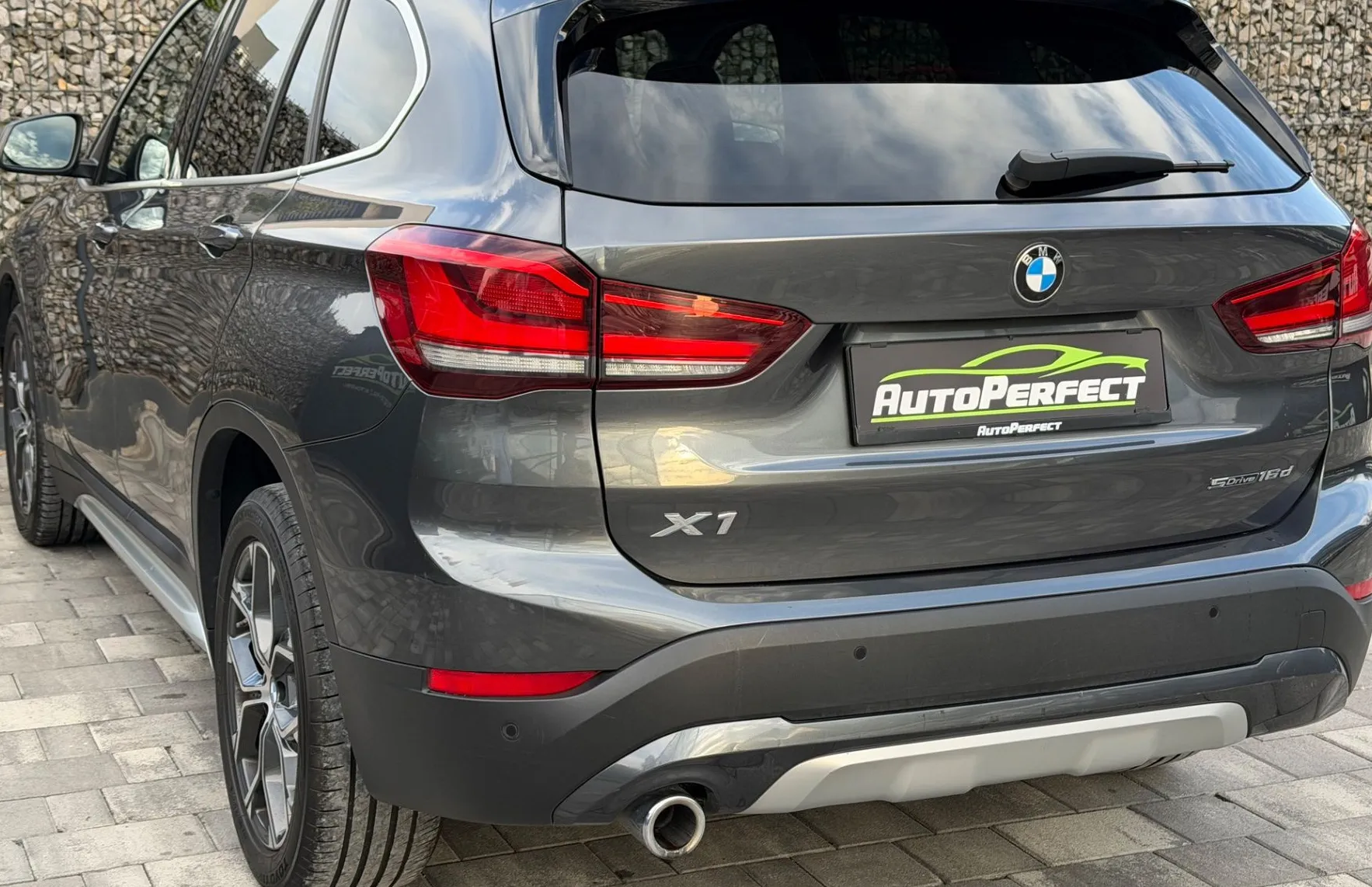 Zunanja slika - BMW X1 - serija : sDrive16d AVT. |SLO|LED|PANO|1. LAST|TEMP| - 4