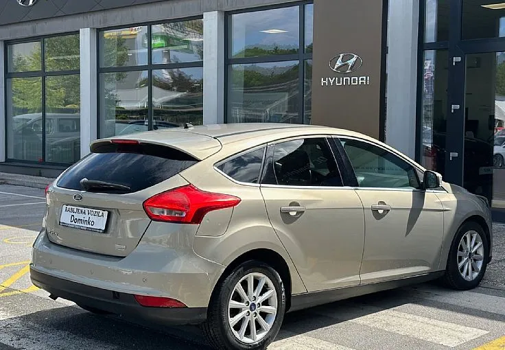 Zunanja slika - Ford Focus - 1.0 EcoBoost°°1.Lastnik°°SLO poreklo - 4
