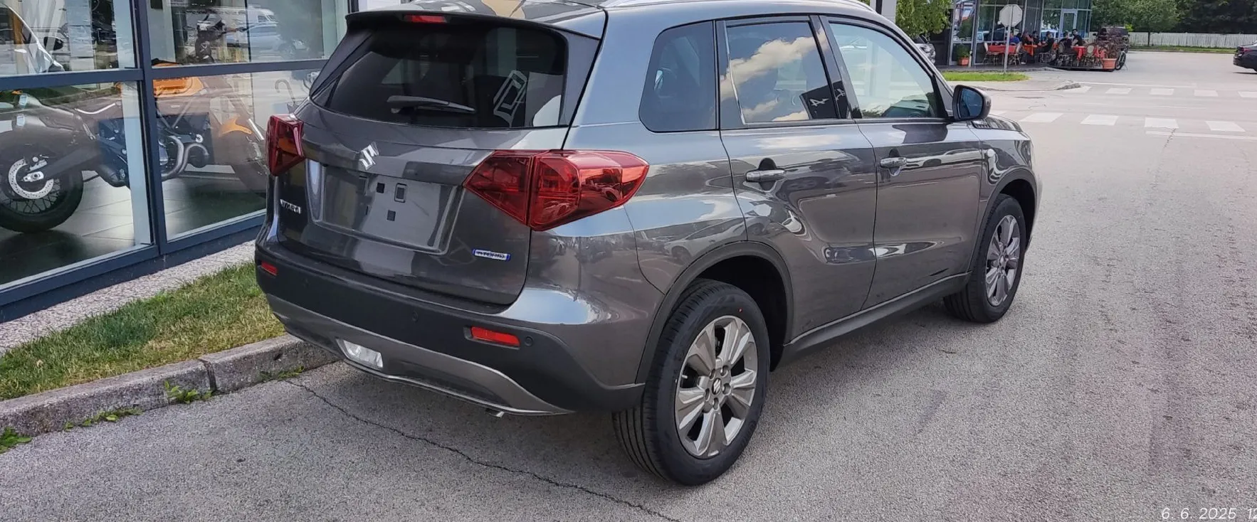 Zunanja slika - Suzuki Vitara - 1.4 BOOSTERJET HYBRID PREMIUM ALLGRIP - 11