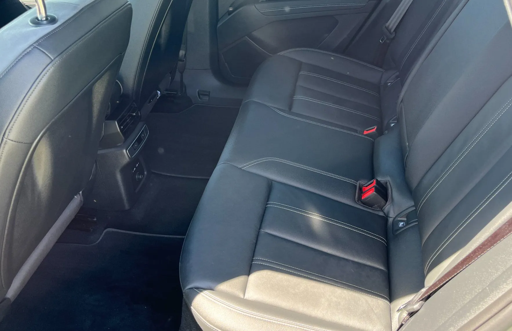Zunanja slika - Audi Q4 - e-tron 50 e-tron quattro S Line 220kw.LED.USNJE.2X PDC - 11