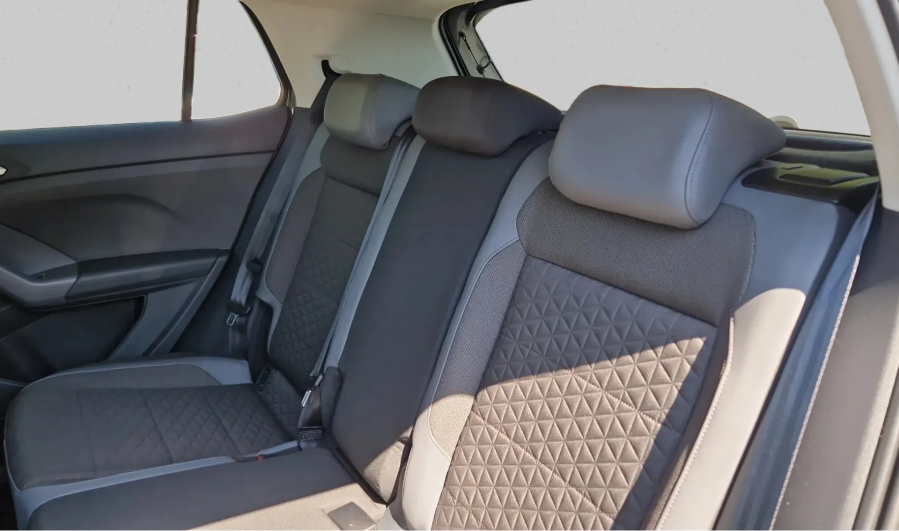 Zunanja slika - VW T-Cross - 1.0 TSI - 12
