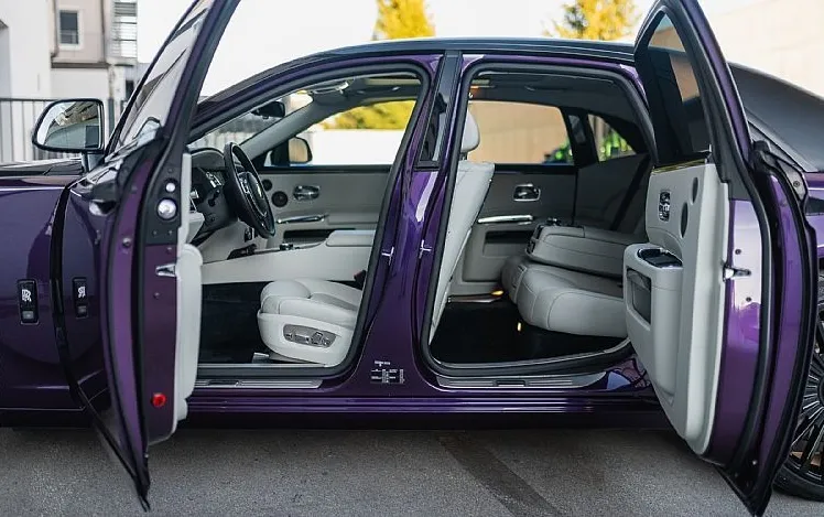 Zunanja slika - Rolls-Royce Ghost - VIJOLICE VIJOLICE VABLJENI NA OGLED - 12