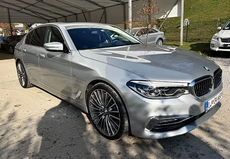 Zunanja slika - BMW Serija 5 - : 530d xDrive FULLED SIBEDAH MEMORY 360 RADAR - 3