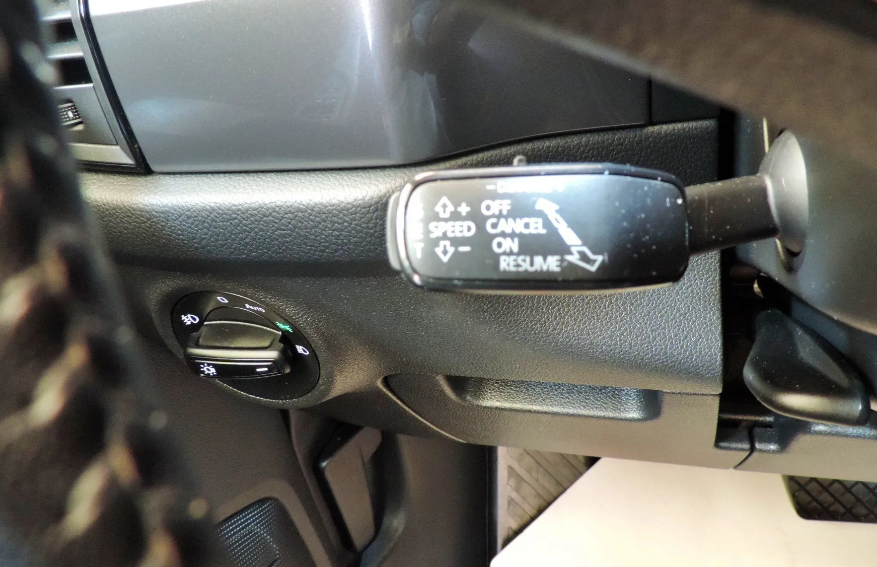Zunanja slika - Škoda Kodiaq - 2.0 TDI Ambition DSG 7.SEDEŽEV-PANORAMA-ACC-LED - 16