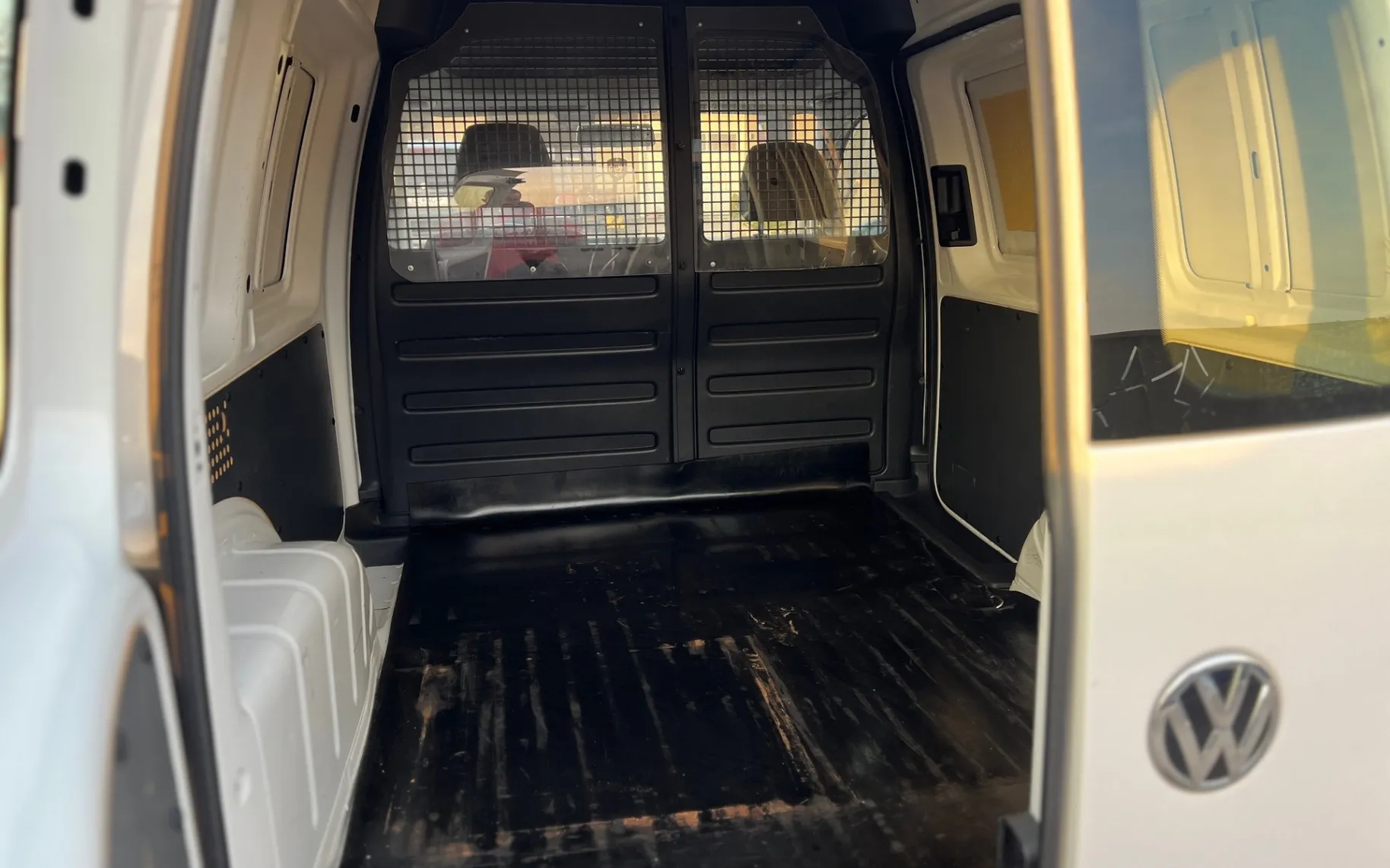 Zunanja slika - Volkswagen Caddy - 2,0 TDI Comfortline - 17