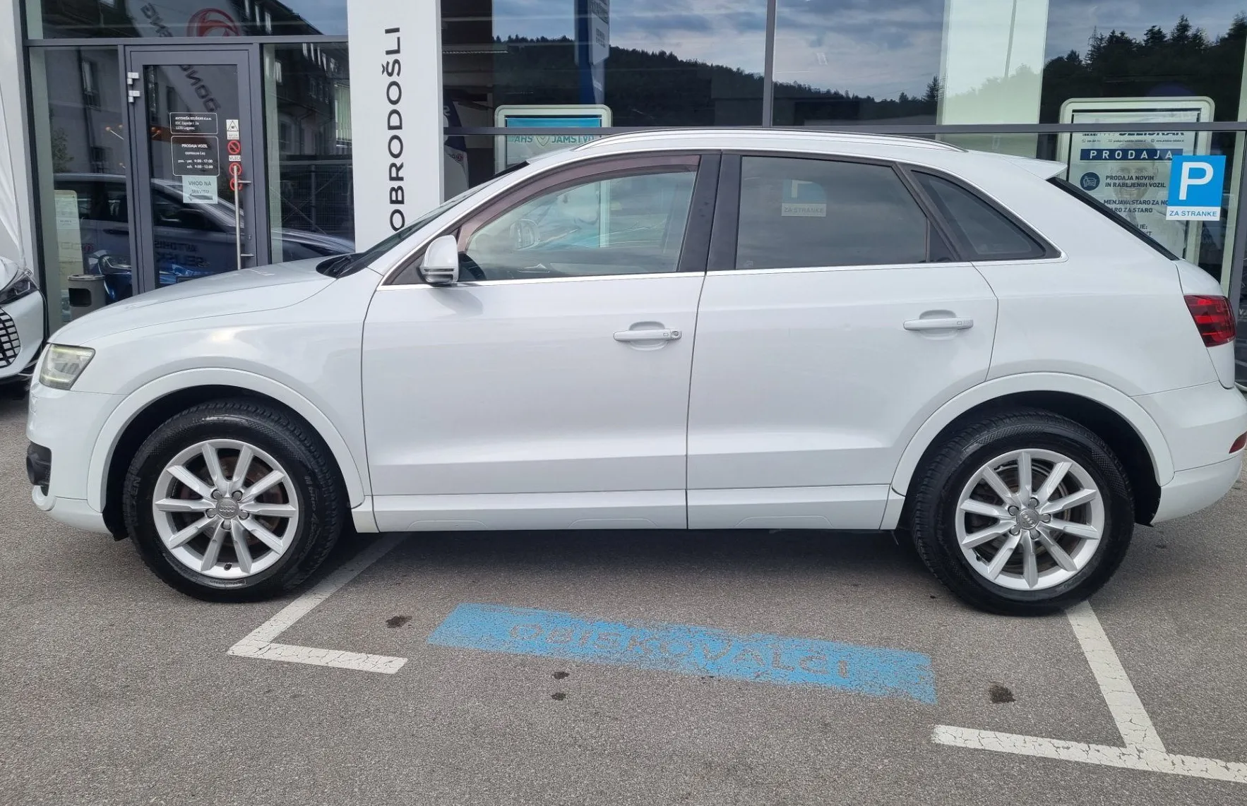 Zunanja slika - Audi Q3 - 2.0 TDI - SLOVENSKO POREKLO - LEPO OHRANJEN - 5