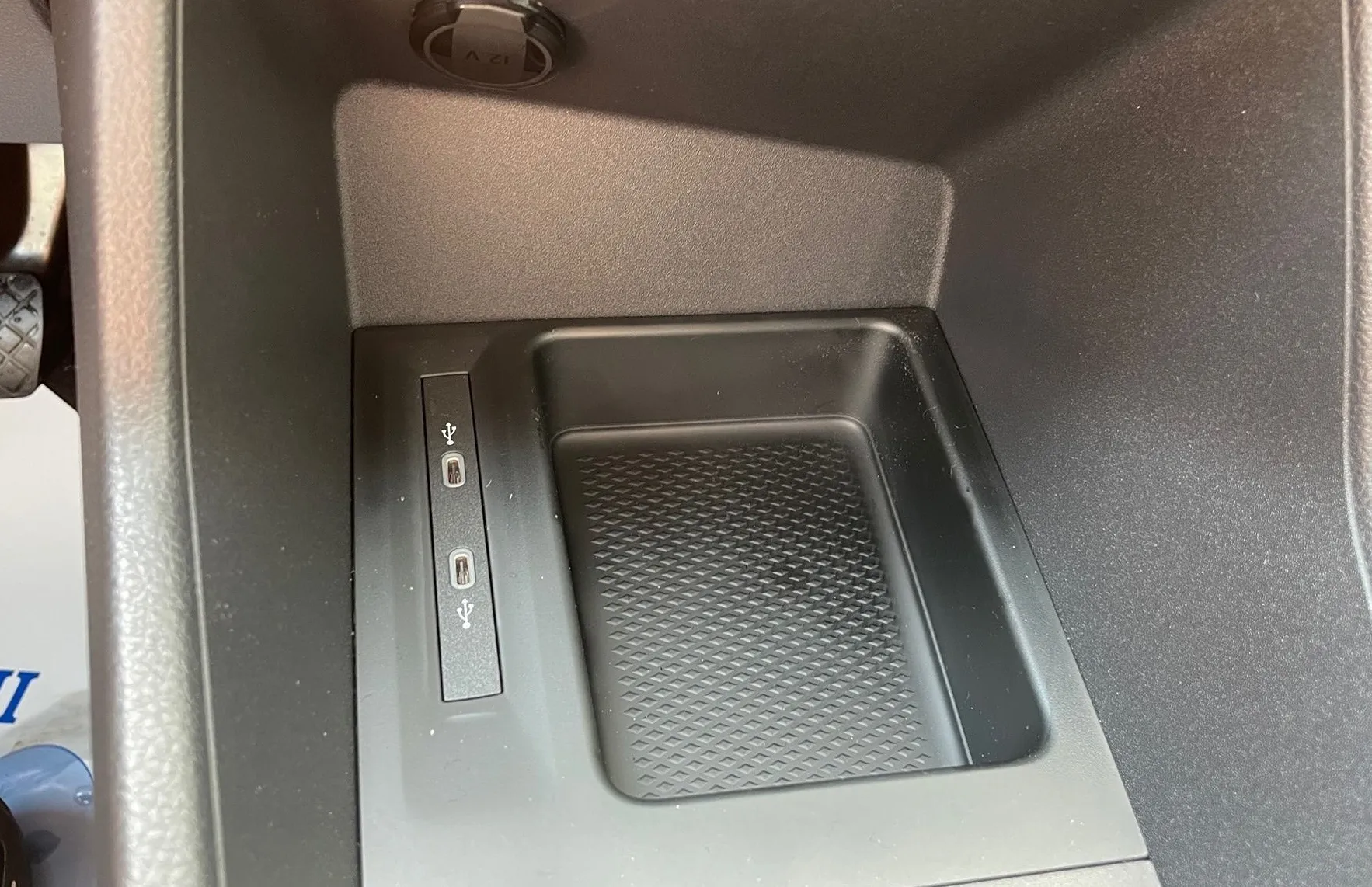 Zunanja slika - Ford Tourneo Connect - TREND 2.0 TDCi EcoBlue 102KM M6 FWD - 13