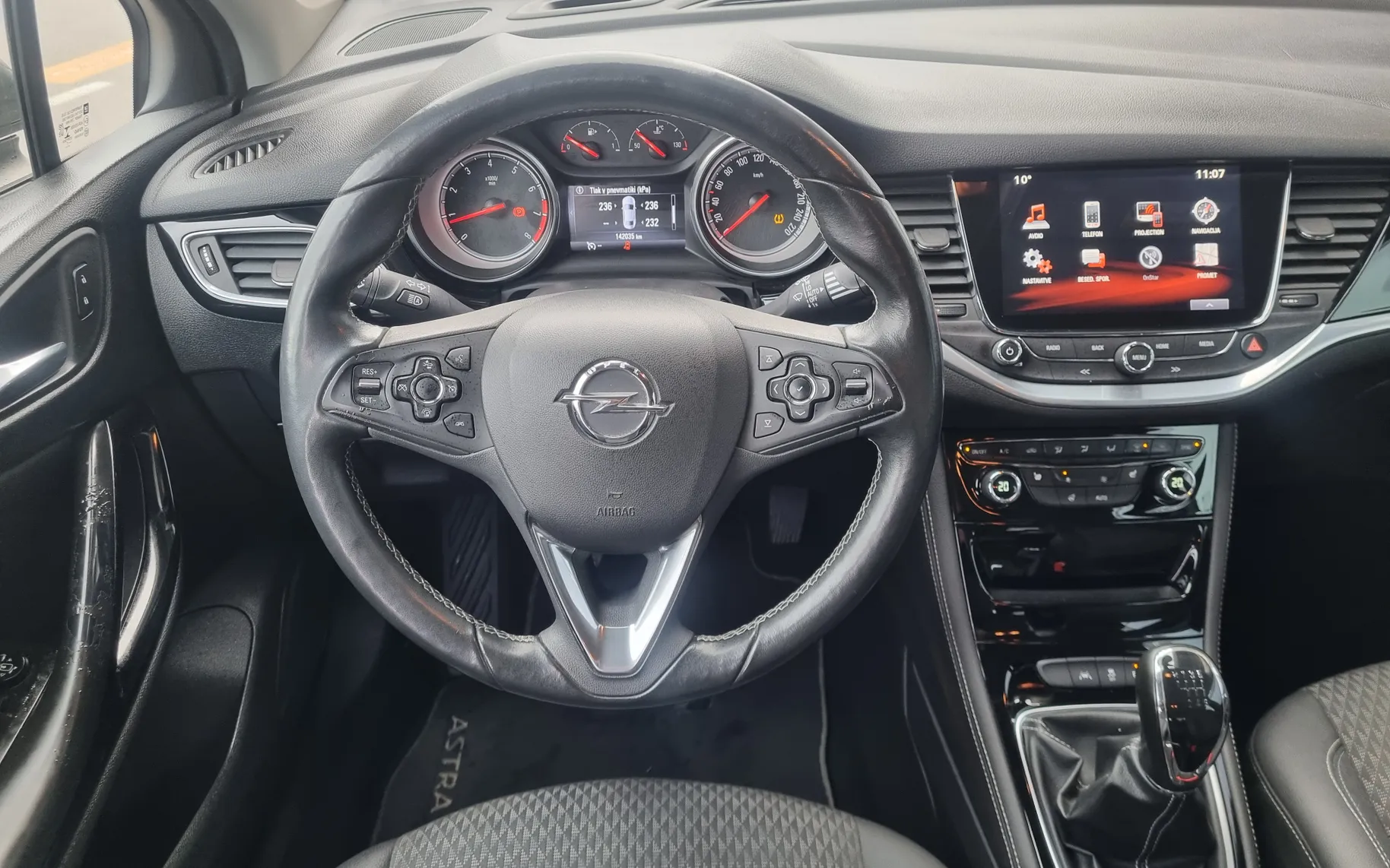 Zunanja slika - Opel Astra - 1.4 Turbo 150HP - SLOVENSKI - 2. LASTNIK - 16