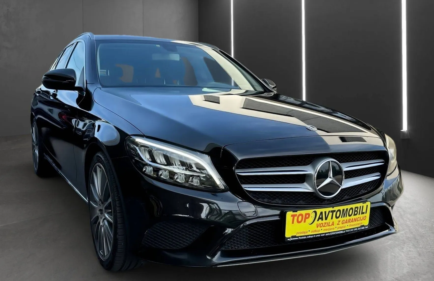 Zunanja slika - Mercedes-Benz C-Razred - 200d 20COL AMG LINE MULTIEAM FL NAVI PDC KAMERA .. - 8