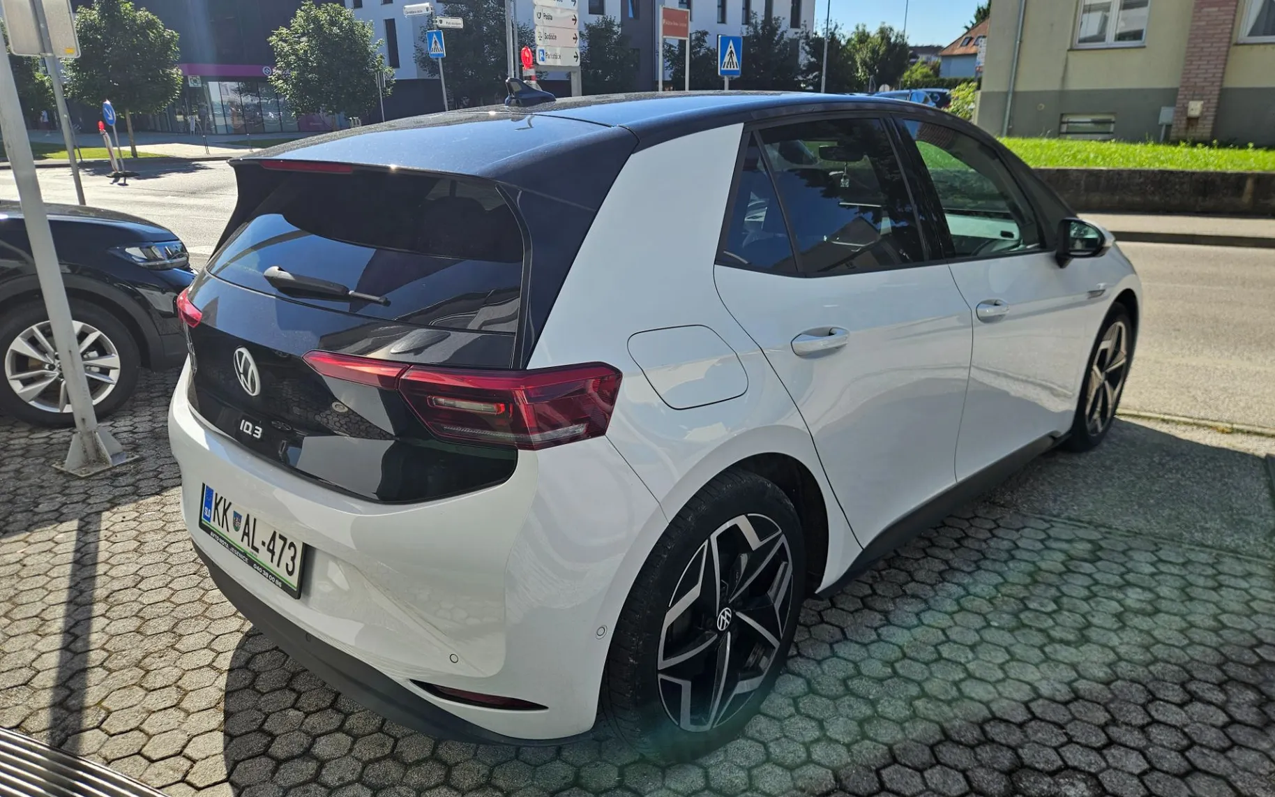 Zunanja slika - Volkswagen ID.3 - Pro S Tour  77 kWh - 3
