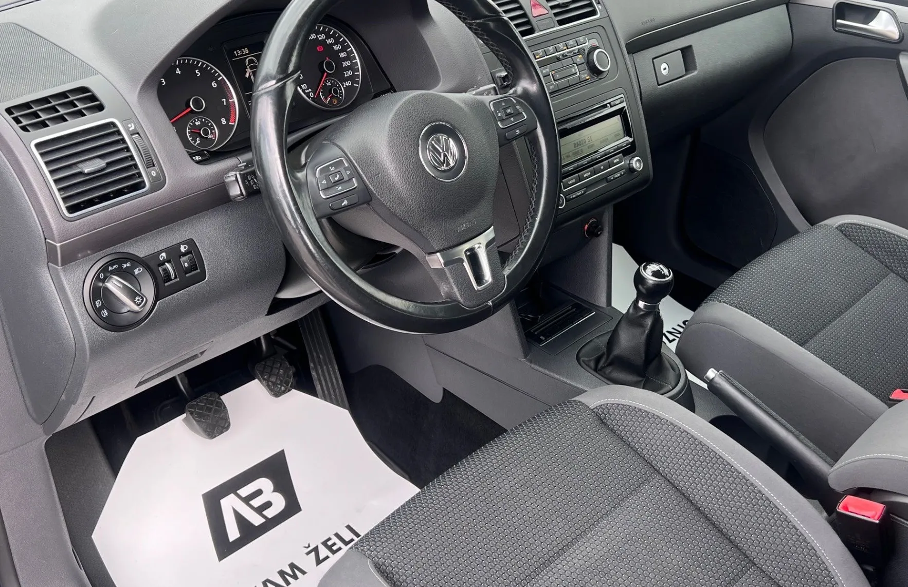 Zunanja slika - VW Touran - 1.2 TSI Comfortline+PDC+TEPM+BLUETOOT... - 10
