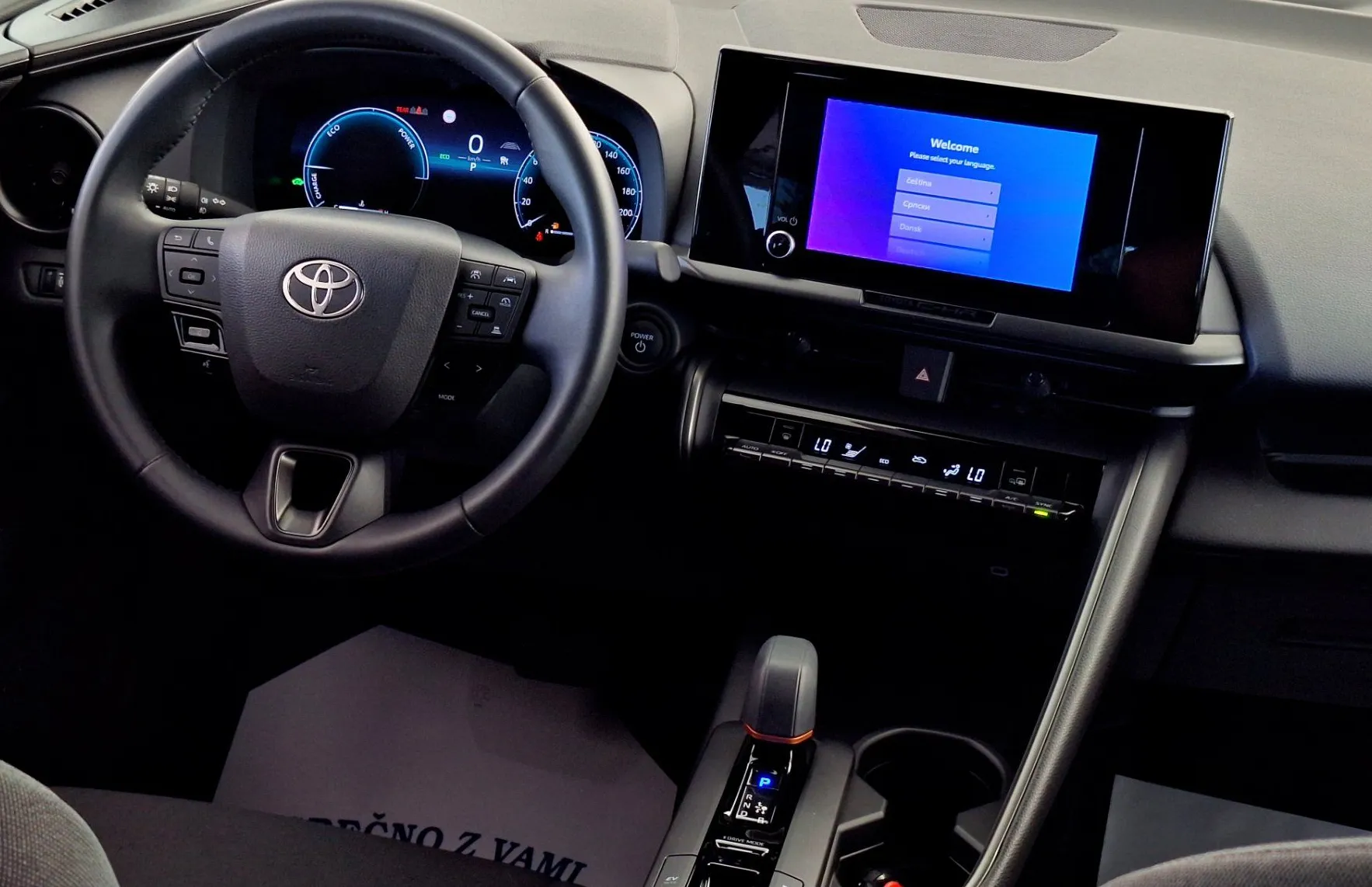 Zunanja slika - Toyota C-HR - Hybrid 1.8 C-LUB Tech Avt. - 12