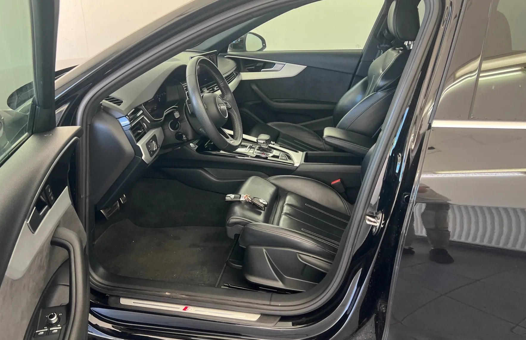 Zunanja slika - Audi A4 - Avant 30 TDI S line S tronic.KAMERA.NAVI.USNJE.LED. - 7