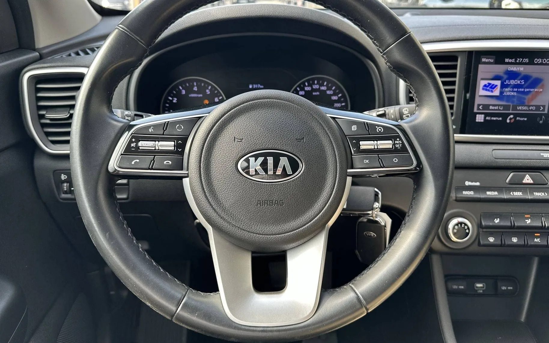Notranja slika - KIA Sportage - 1.6 GDI LX Active ISG - 14