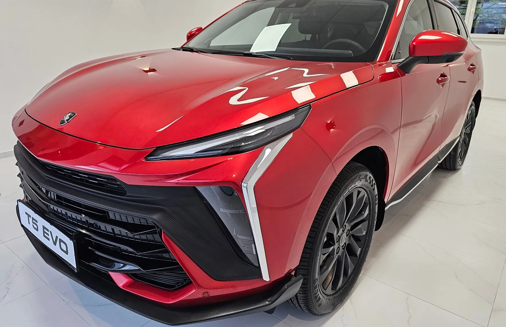 Zunanja slika - Forthing Forthing T5 EVO - T5 Evo my 2025-RABLJENO VOZILO-ODLIČEN-10.000KM - 1