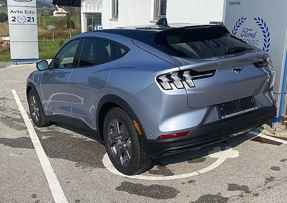 Zunanja slika - Ford Mustang Mach-e - 75.7kWh 198kW samodejni zadnji RWD AKCIJSKA CENA - 4