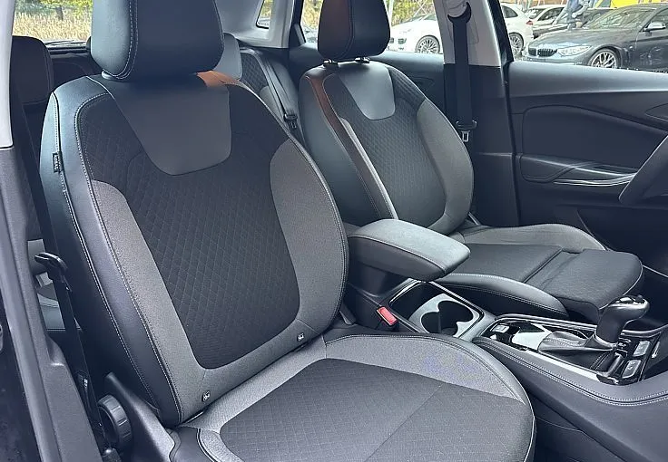 Zunanja slika - Opel Grandland X - 1.5 DIESEL 96KW ENJOY AUTO-KAMERA-PDC-ALU-ODLIČEN - 11
