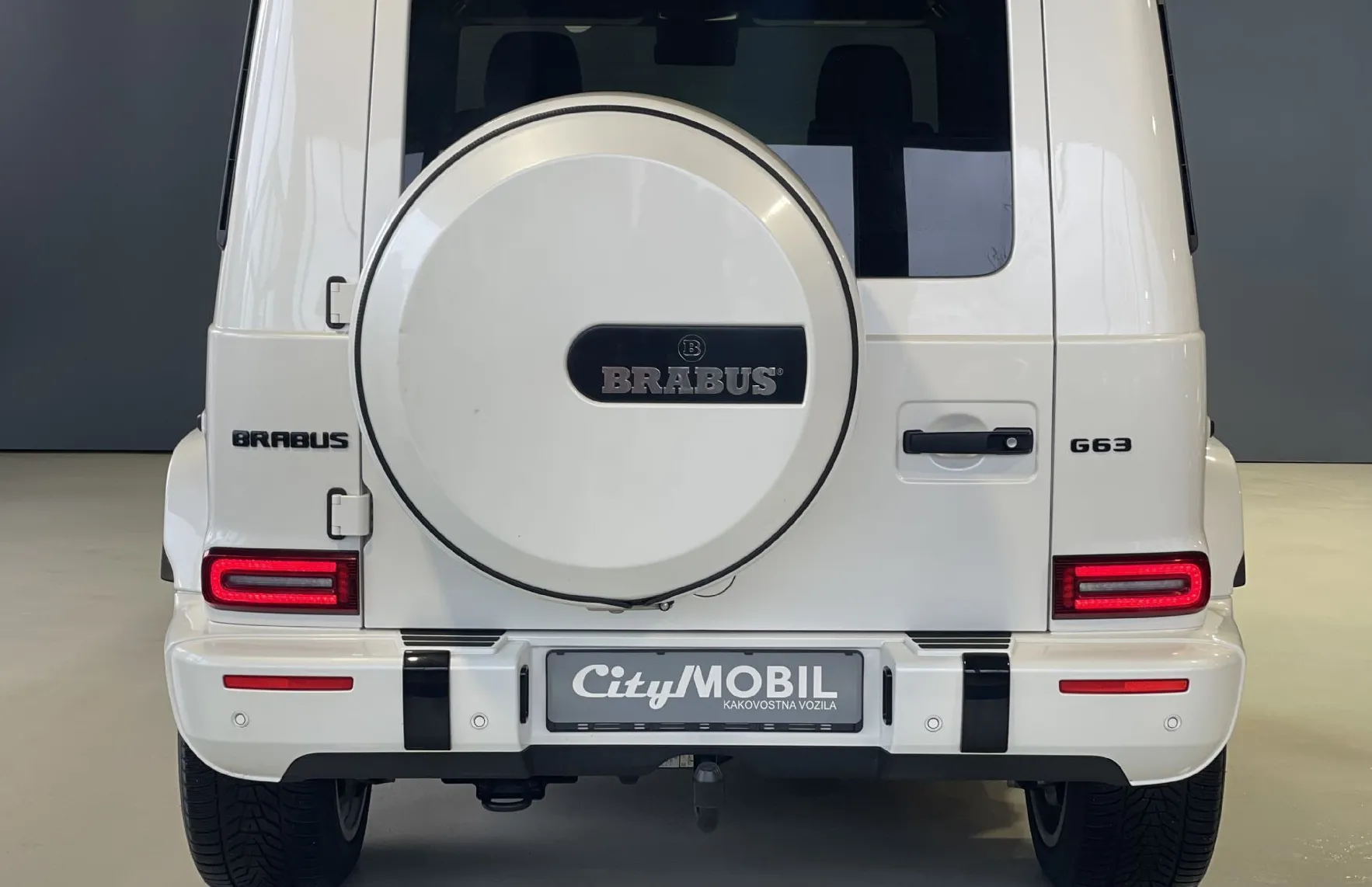 Zunanja slika - Mercedes-Benz G-Razred - G63-AMG-HEADUP-VIRTUAL-NAVI-PANO-HLAJ.SED-KLJUKA - 8