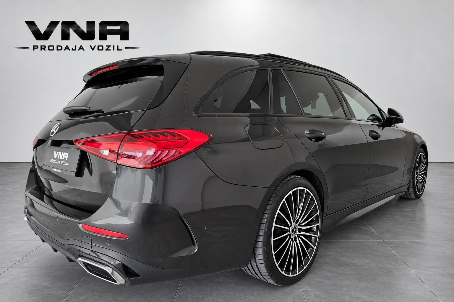 Zunanja slika - Mercedes-Benz C-Razred - C 220 d AMG |VIRTUAL|PANORAMA|360-KAM|RADAR|KLJUKA - 6