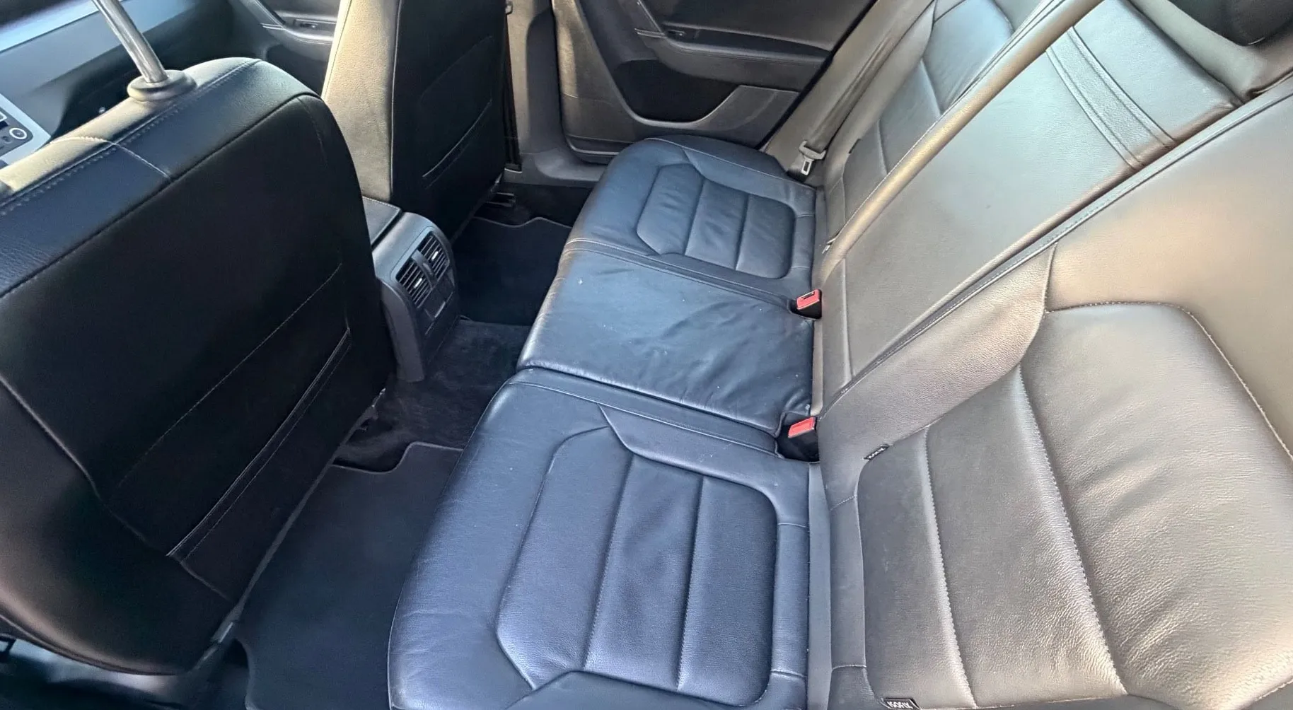 Notranja slika - Volkswagen Passat Variant - 2.0 TDI  DSG - 12