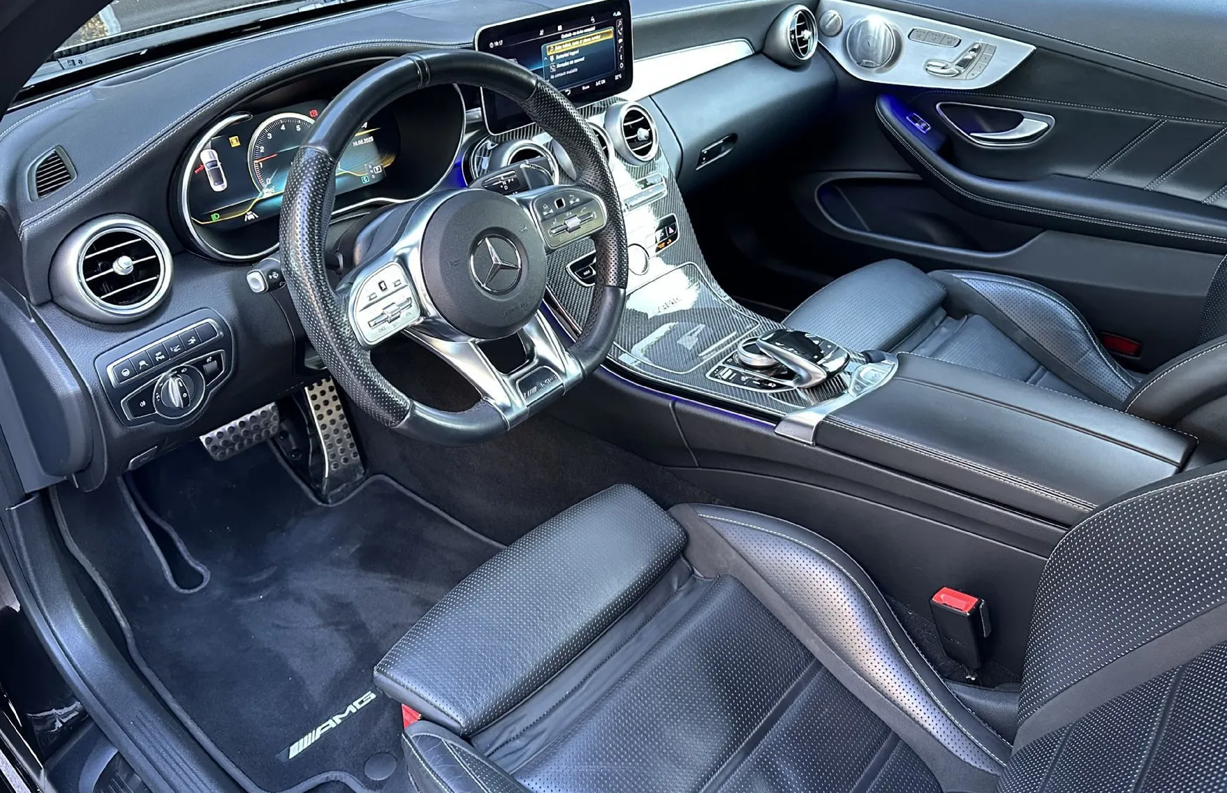 Zunanja slika - Mercedes-Benz C-Razred - Mercedes-AMG C63-HUD-VENTILACIJA-MULTI.LED-KEYLESS - 8