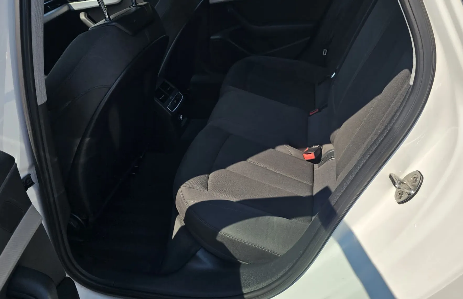 Zunanja slika - Audi A4 - Avant 2.0TDI Design|martix|DIGIklima|Assis|navi|sportsed - 10