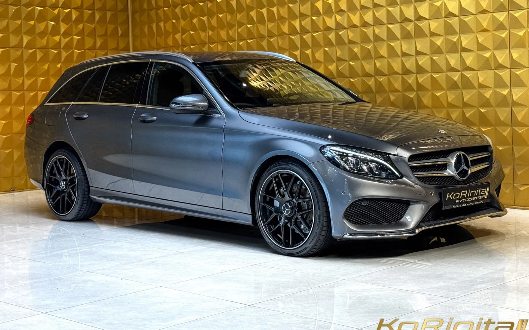 Zunanja slika - Mercedes-Benz C-Razred - C220d AUT. AMG Line-NAVI-TEMP-F1 - 1