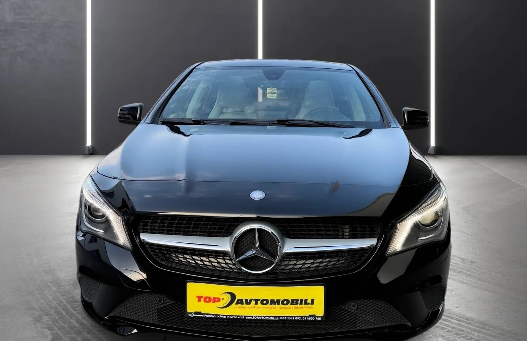 Zunanja slika - Mercedes-Benz CLA-Razred - CLA Shooting Brake CLA 200 d SLOVENSKO PANORAMA KAMERA XENON PDC - 12