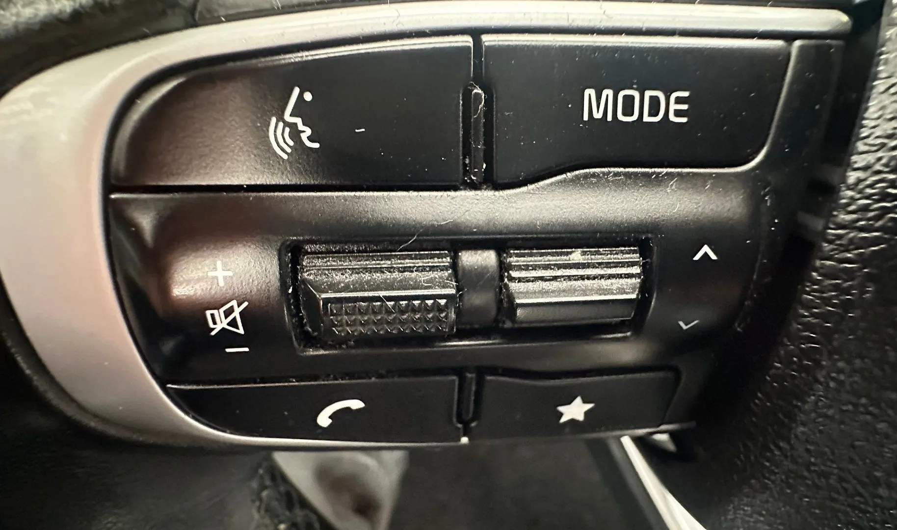 Zunanja slika - KIA Sportage - 1.6 CRDI MHEV.KAMERA.NAVI.LED.SAMO 69.000 KM.TOP - 16