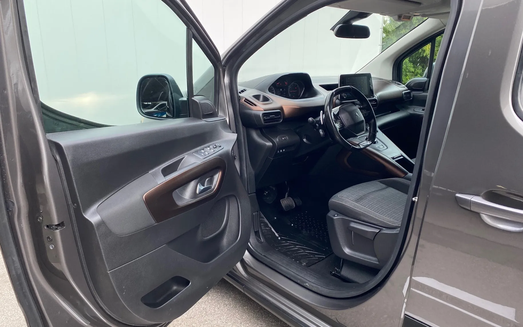 Zunanja slika - Peugeot Rifter - 1.5 BLUEHDI 130 L2 GT LINE EAT8 - 5