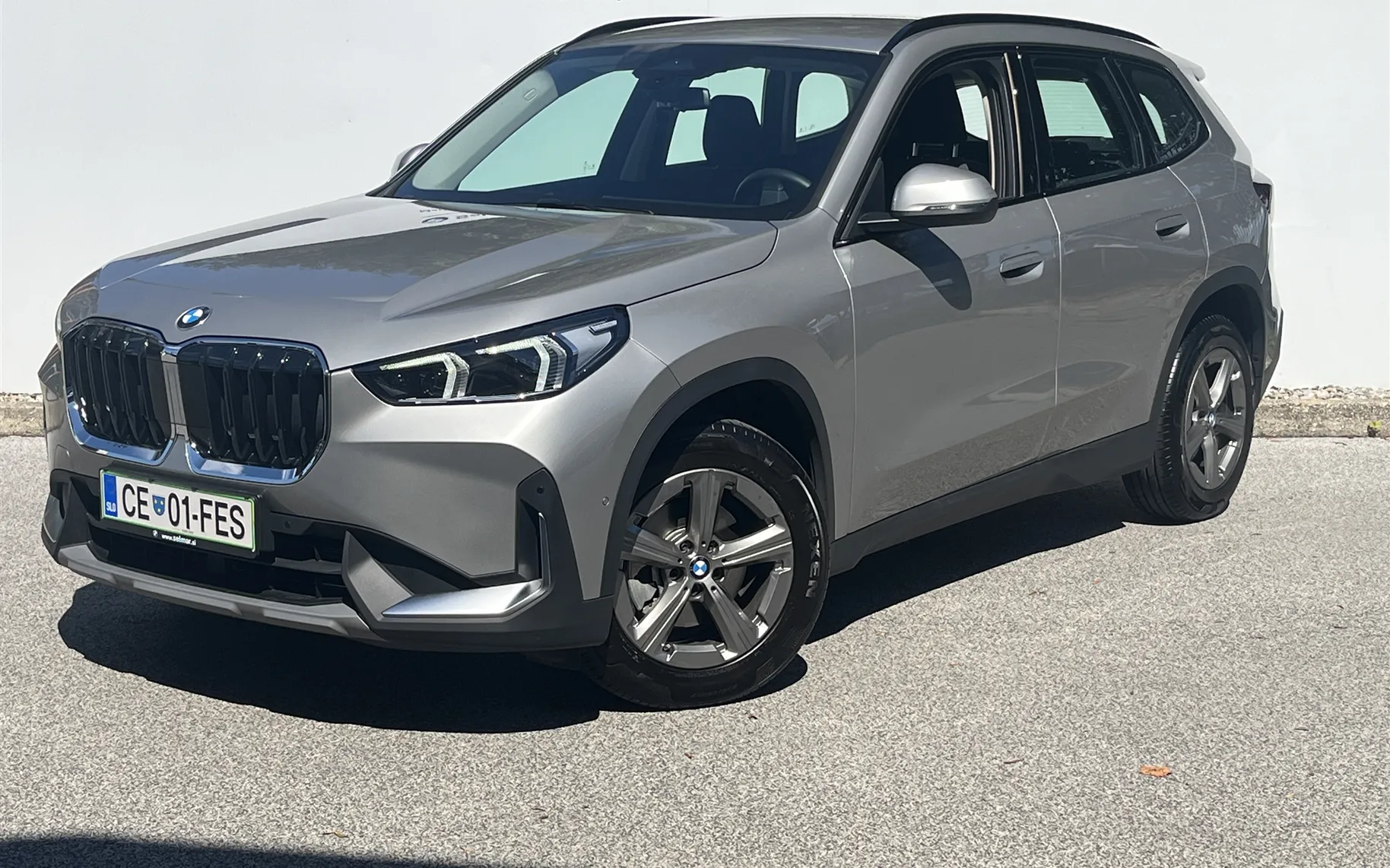 Zunanja slika - BMW X1 - sDrive18d - 1