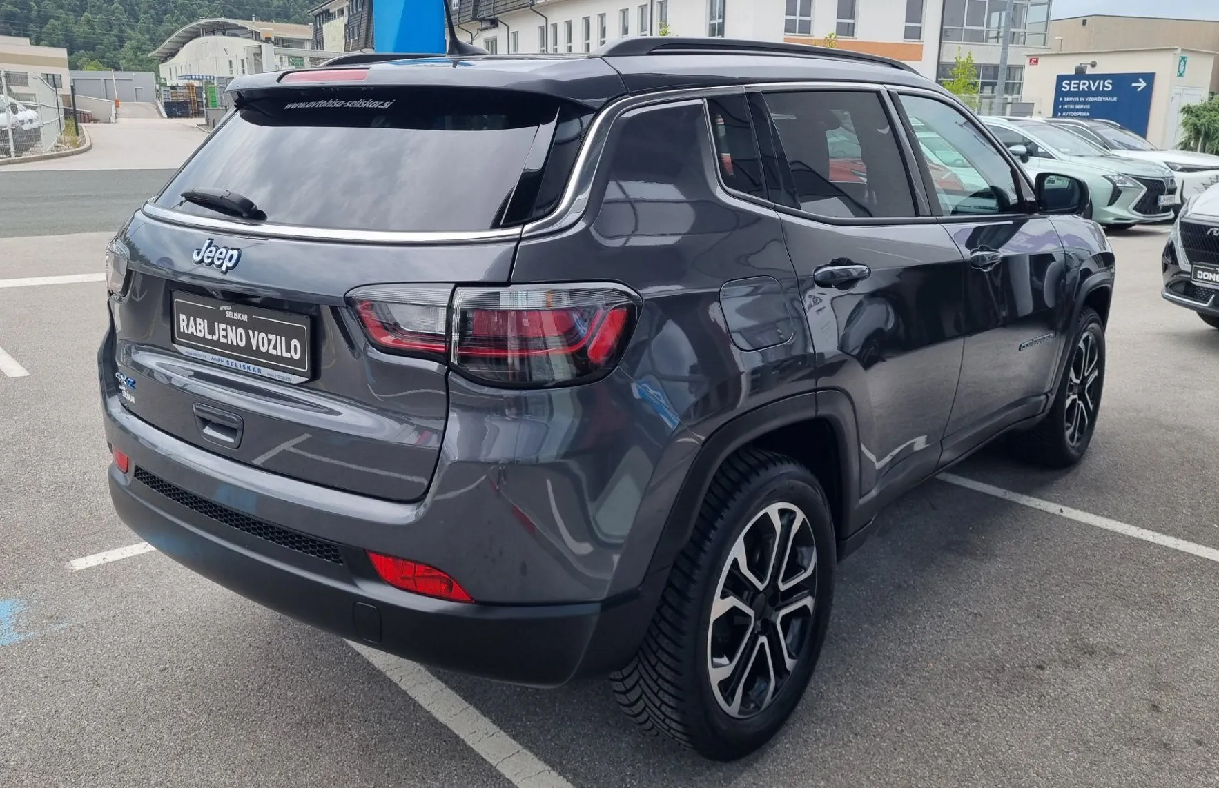Zunanja slika - Jeep Compass - 4xe eAWD 1.3 PHEV Limited Avtomatik - AKCIJA - 8