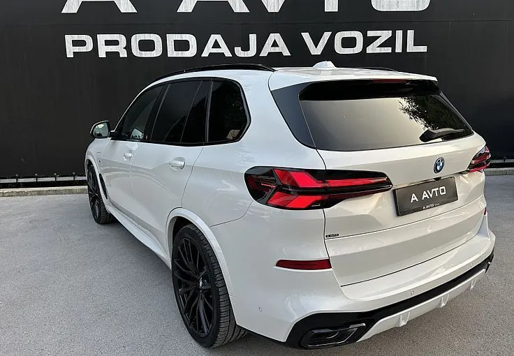 Zunanja slika - BMW X5 - serija : xDrive50e-MSPORT-INDIVIDUAL-ALCANTARA STROP-H K-22 - 5