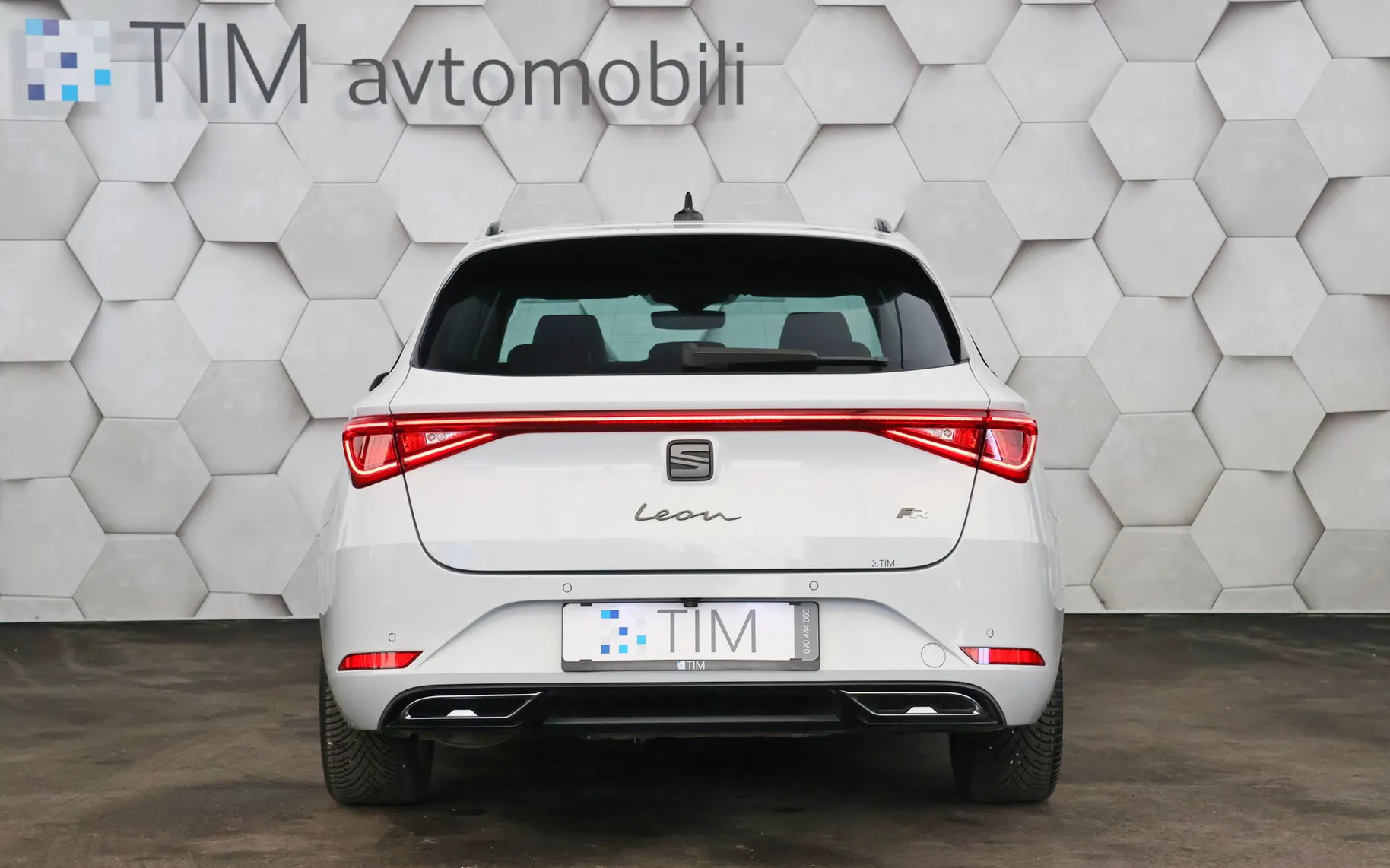Zunanja slika - Seat Leon - Sportstourer 2.0 TDI DSG FR-Line 150KM - 6