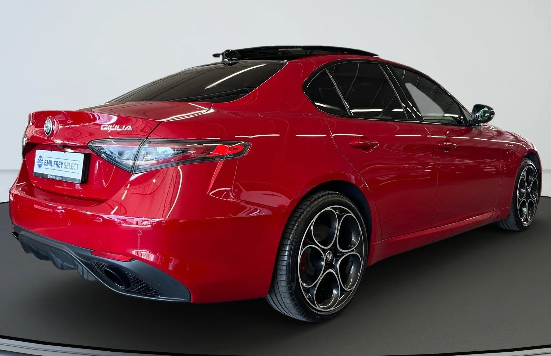 Zunanja slika - Alfa Romeo Giulia - AWD 2.2 Multijet 210 Veloce Avt. - 3