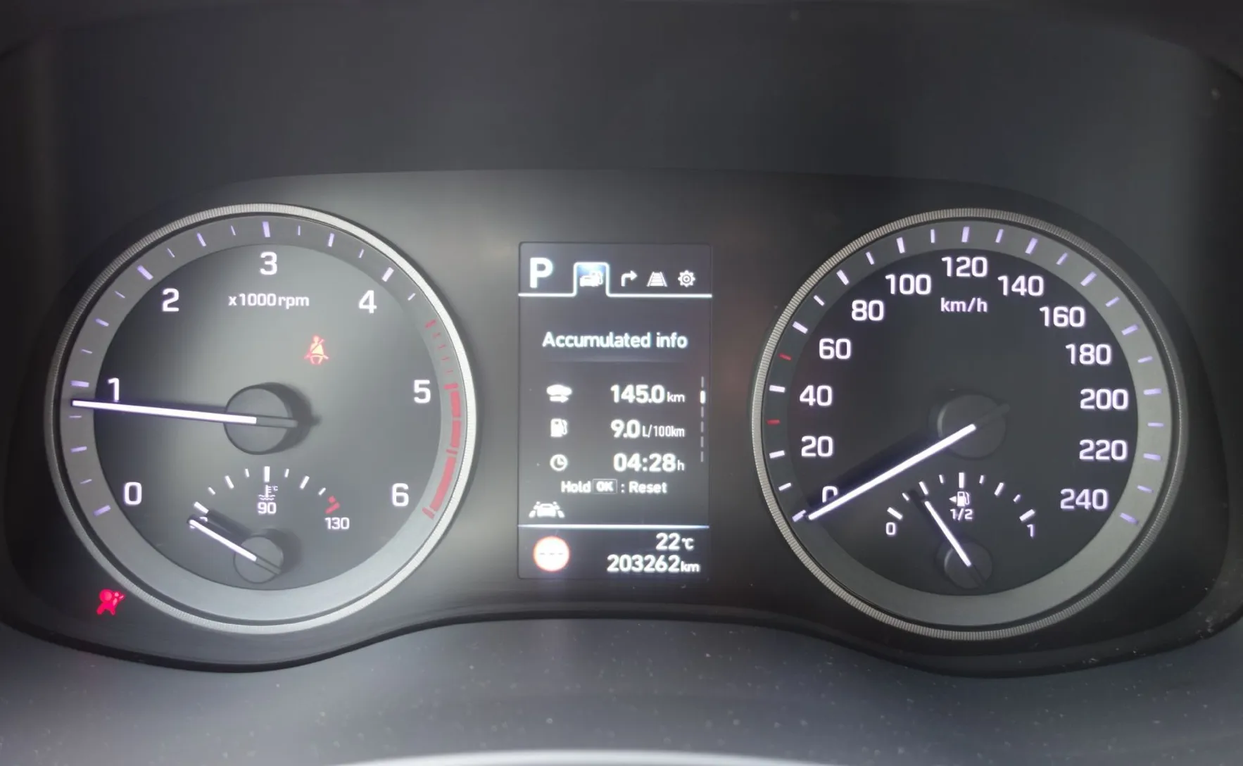 Zunanja slika - Hyundai Tucson - 1.6 CRDi DCT 4WD - 8