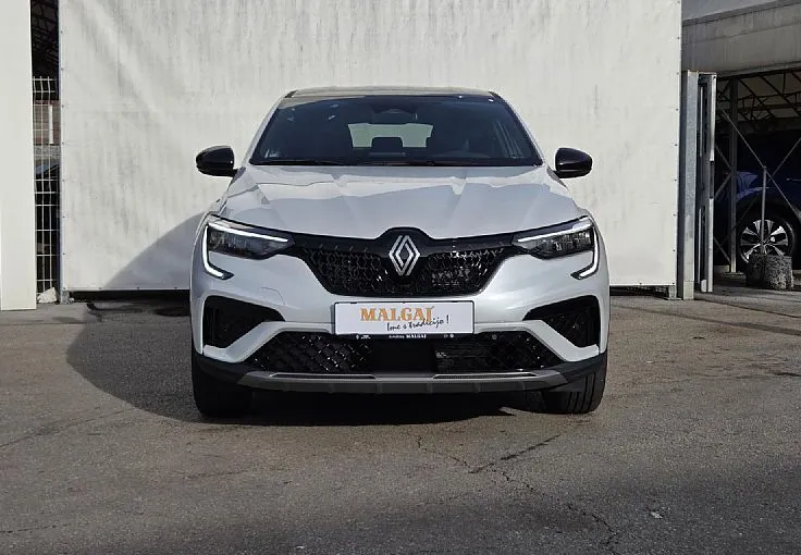 Zunanja slika - Renault Mégane Conquest - Megane Conquest Techo E-Tech HEV145 + Paket Varnost ACC Asistent - 2