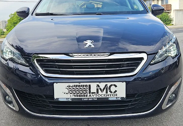 Zunanja slika - Peugeot 308 - SW 1.2i °AUT° 131ks °2.LASTNIK° °PANORAMA° LED° - 2