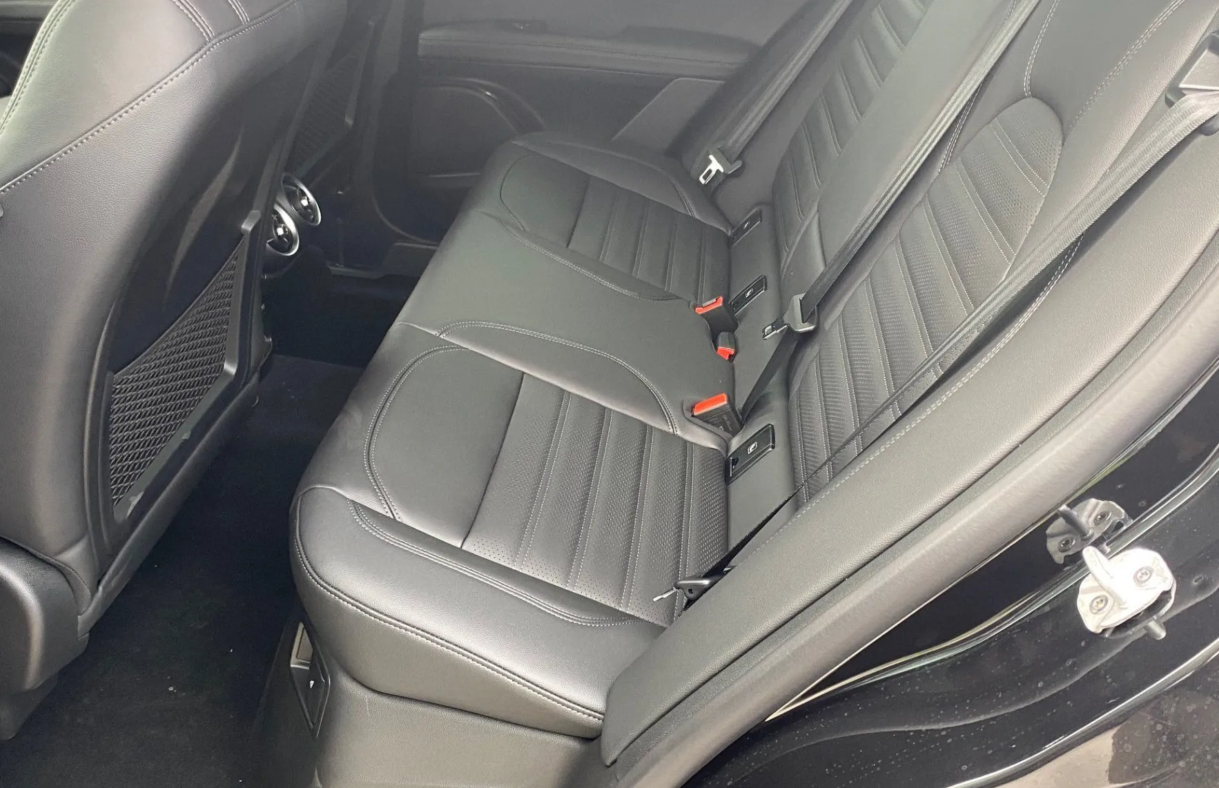 Zunanja slika - Alfa Romeo Stelvio - Q4 2.2 Multijet 210 Veloce Avt. - 7