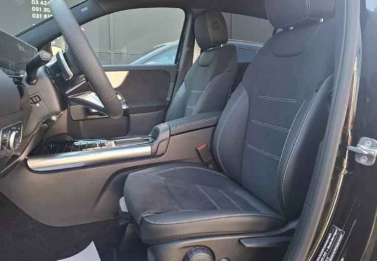 Zunanja slika - Mercedes-Benz GLA-Razred - GLA 180 AMG Line Avt. - 8